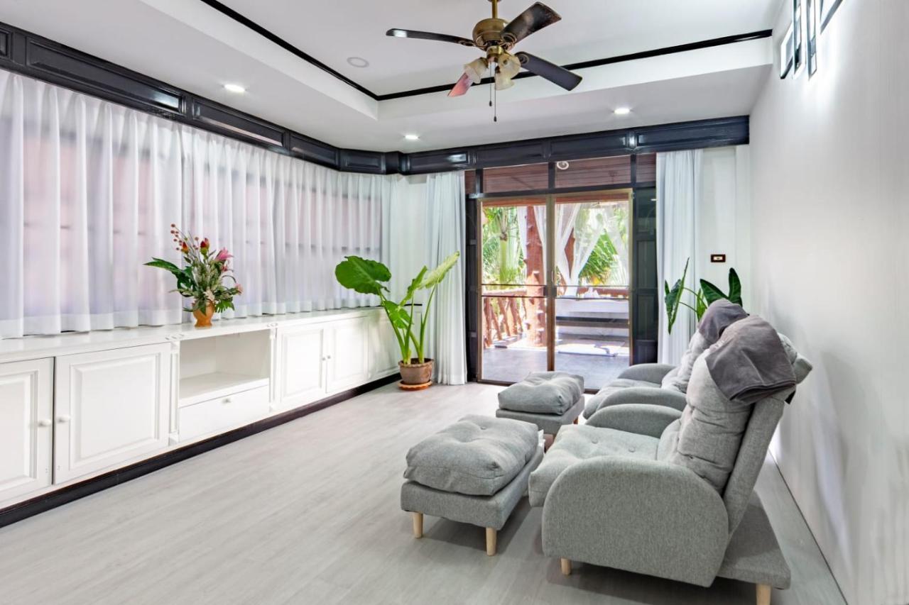 Villa Cologne​ @Nanai Villa Patong Luaran gambar
